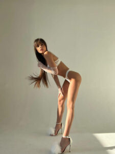 Лучшая эскортница Мичелле