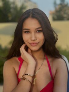 Эскорт-леди для элитных встреч Анна