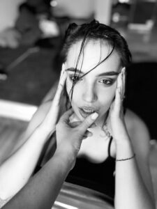 Гламурная эскорт-модель Улиана