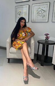 Чувственное эскорт сопровождение Аделия