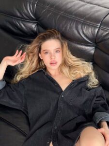 Премиальный эскорт сервис Дина