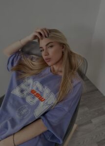 Эскорт-леди для элитных встреч Клара