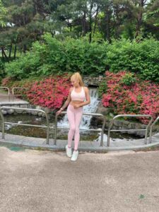 Шикарные эскорт услуги Лилит