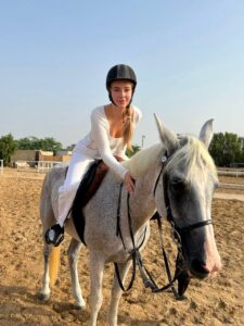 Очаровательная девушка эскорт Анжела