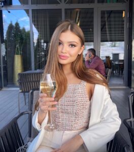 Эскорт-леди для элитных встреч Зоя