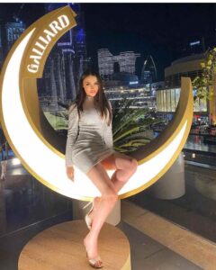 Топ эскорт модели Ыветте