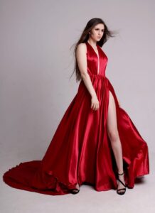 Статусная эскорт-леди Агниа