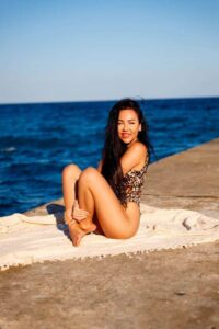 Обворожительная эскорт-девушка Ева