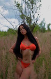 Востребованная эскорт-модель Катя