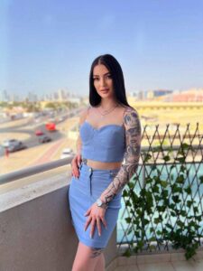 Эскорт-девушка высшего класса Ева