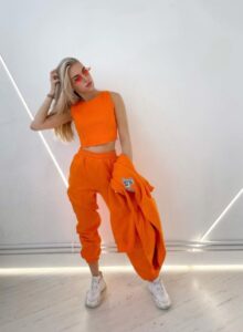 Безупречный эскорт сервис Клара